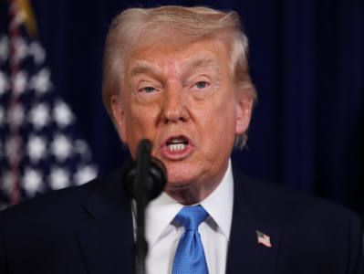 特朗普暗示最后期限推迟1天 伊朗准备在波斯湾建立“新秩序”